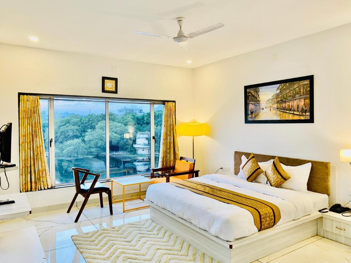 Jaydurg, A Lakehead Property At Pichola Lake By An Hotels Udaipur Buitenkant foto